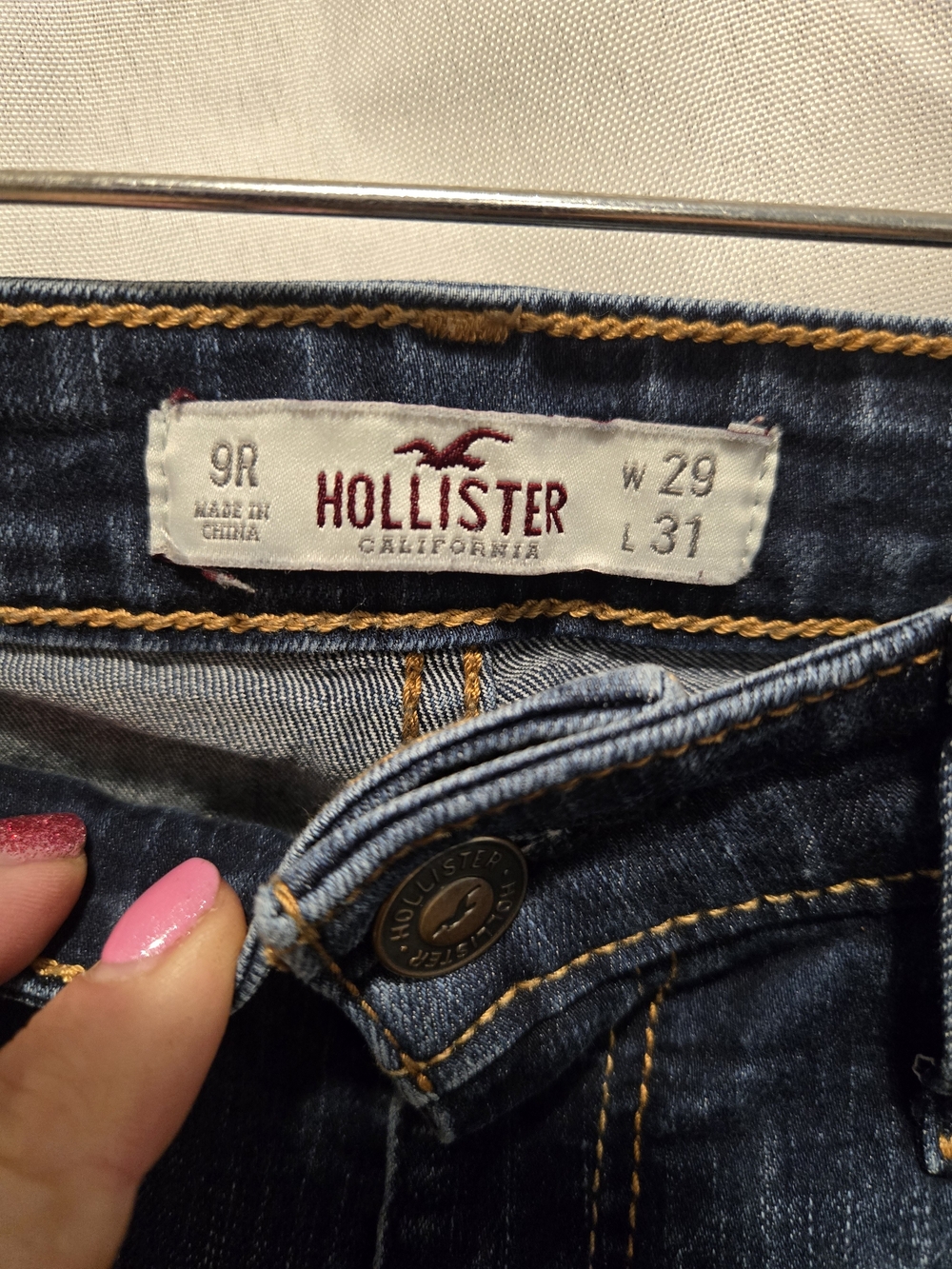 Hollister Women's Skinny Jeans in Dark Blue Wash